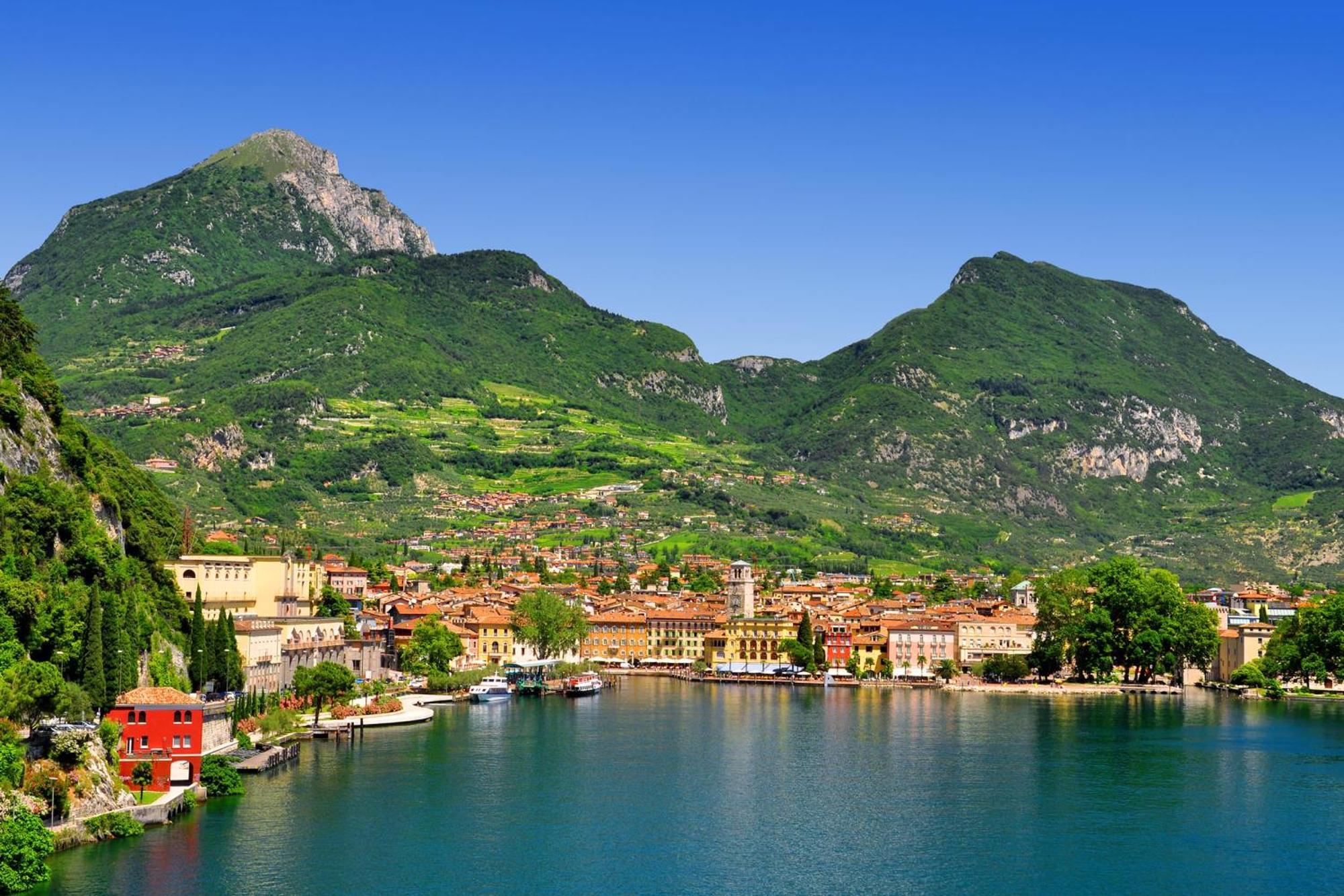 Paulie Apartment - Happy Rentals Riva del Garda Kültér fotó