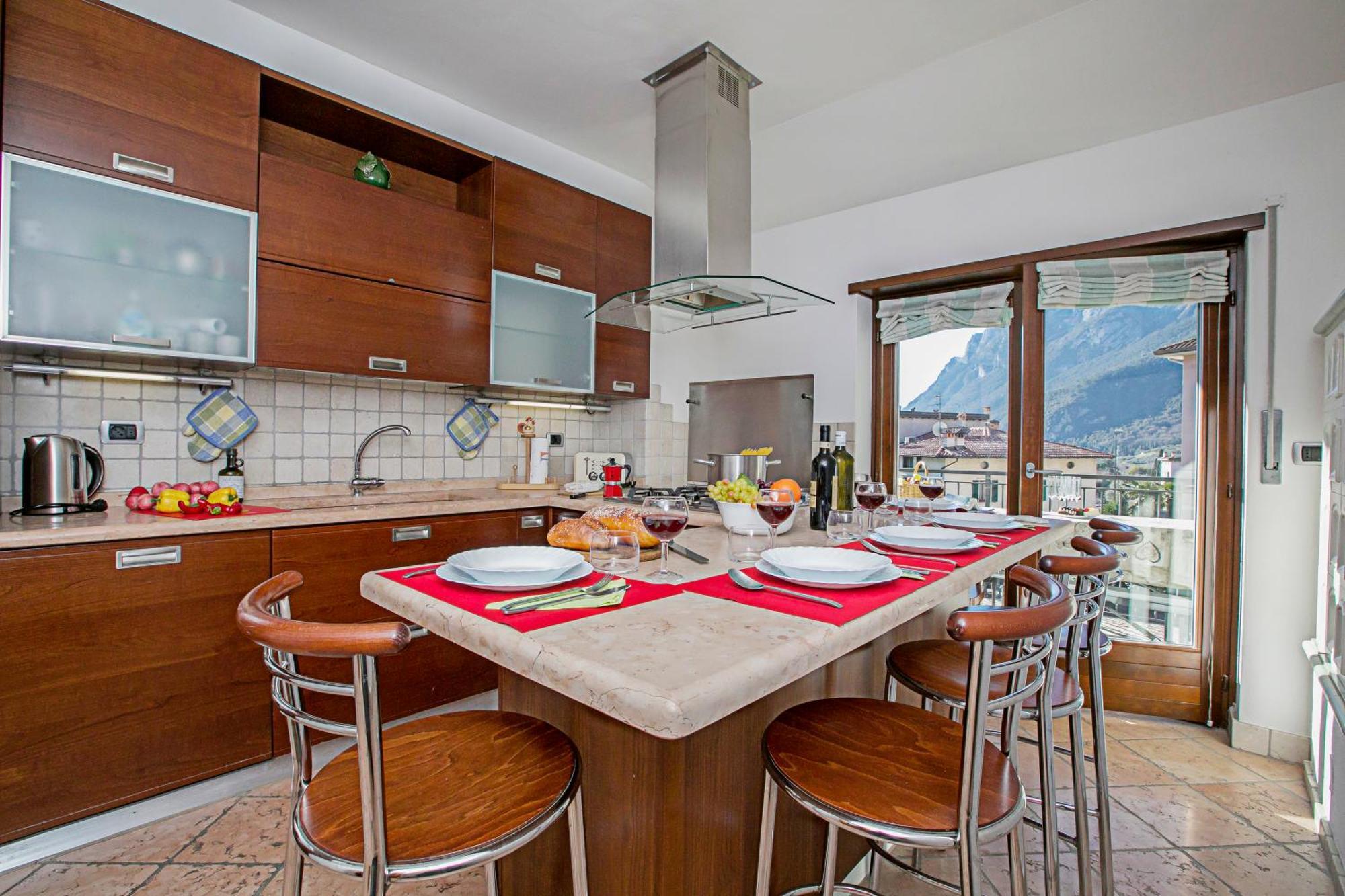 Paulie Apartment - Happy Rentals Riva del Garda Kültér fotó